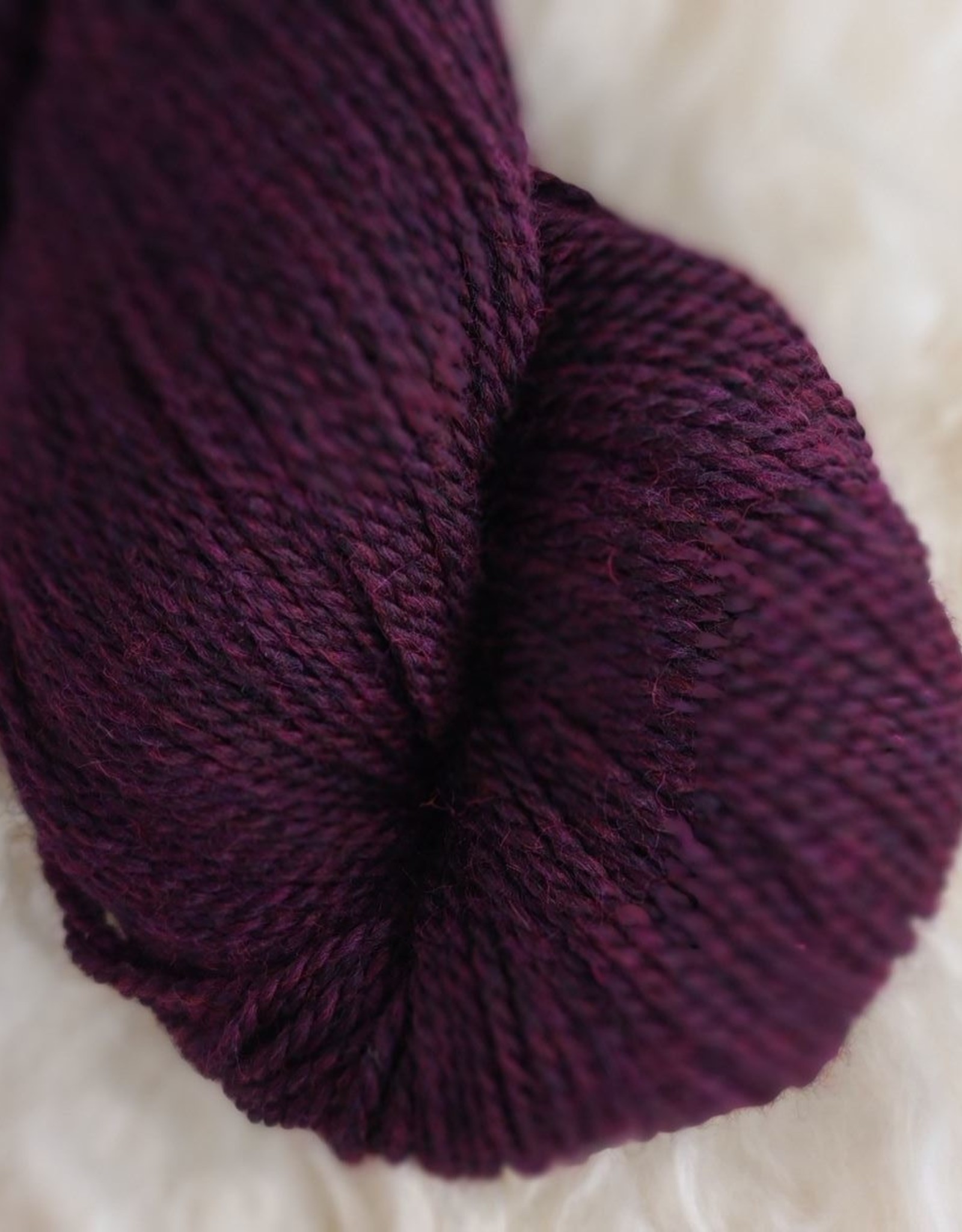 Kelbourne Woolens Scout 100g 602 mulberry h