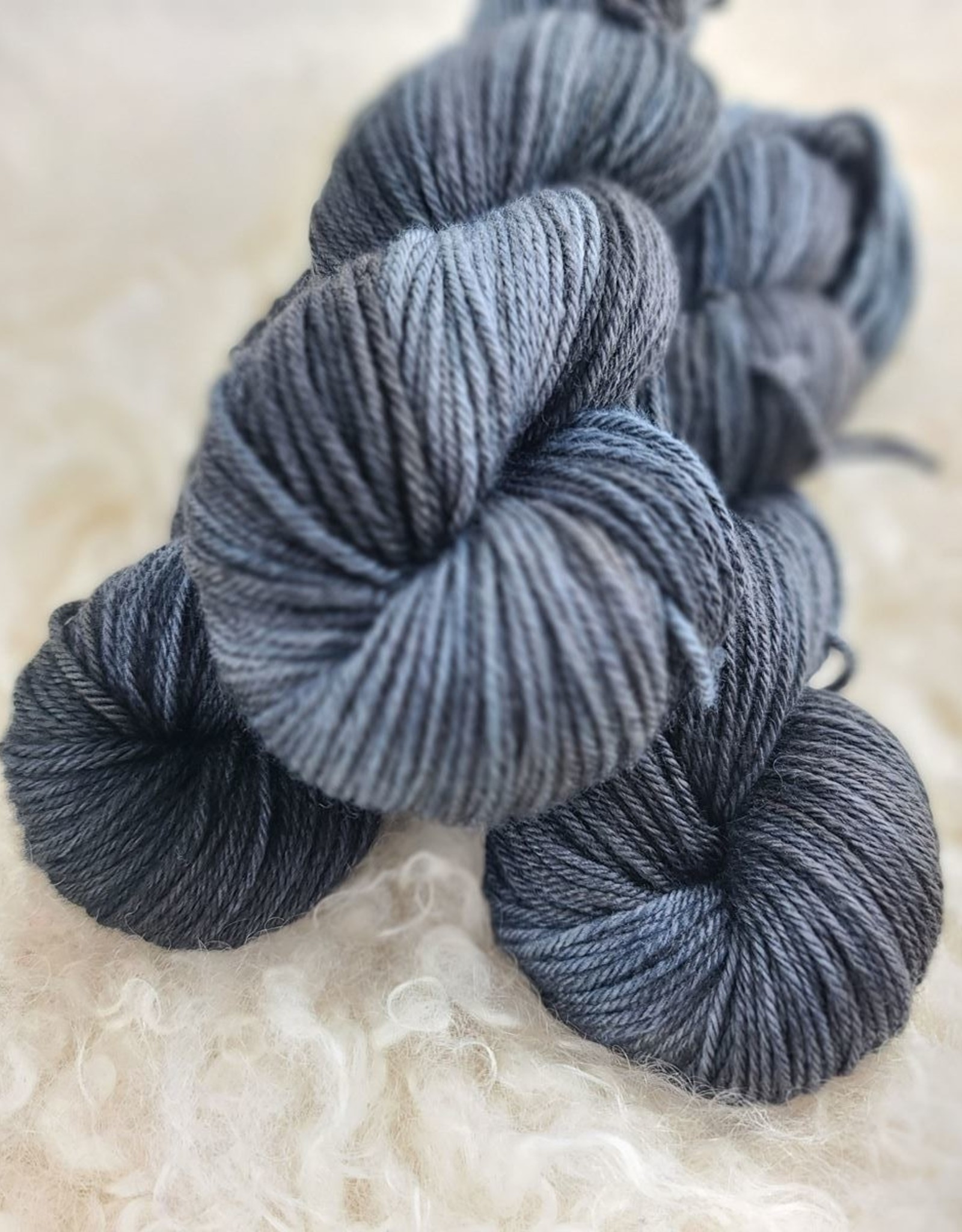 Palouse Yarn 7 Devils DK 100g Blue Moon