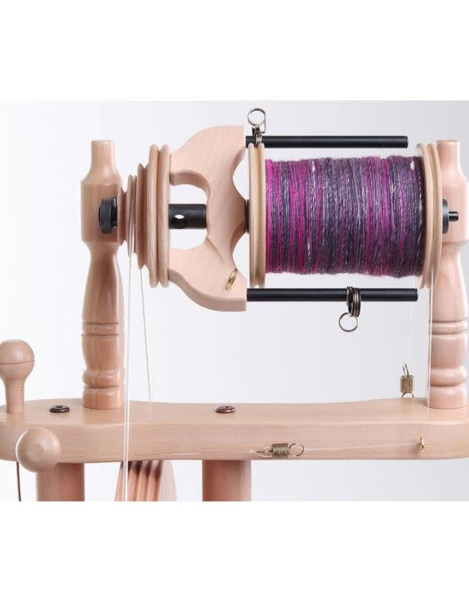 Ashford Traveller v3 Spinning Wheel natural