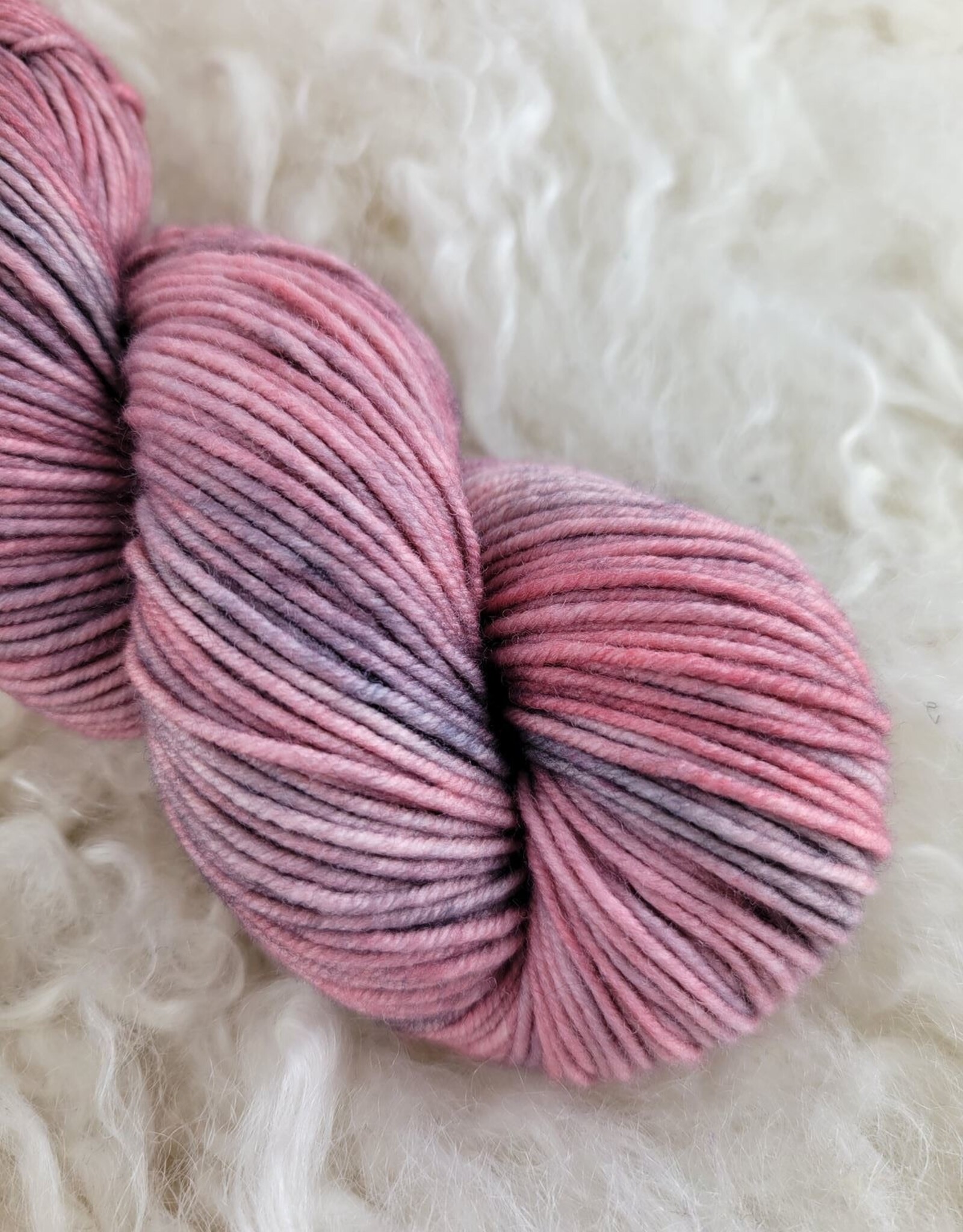 Palouse Yarn Centennial SW Worsted 100g rose granite