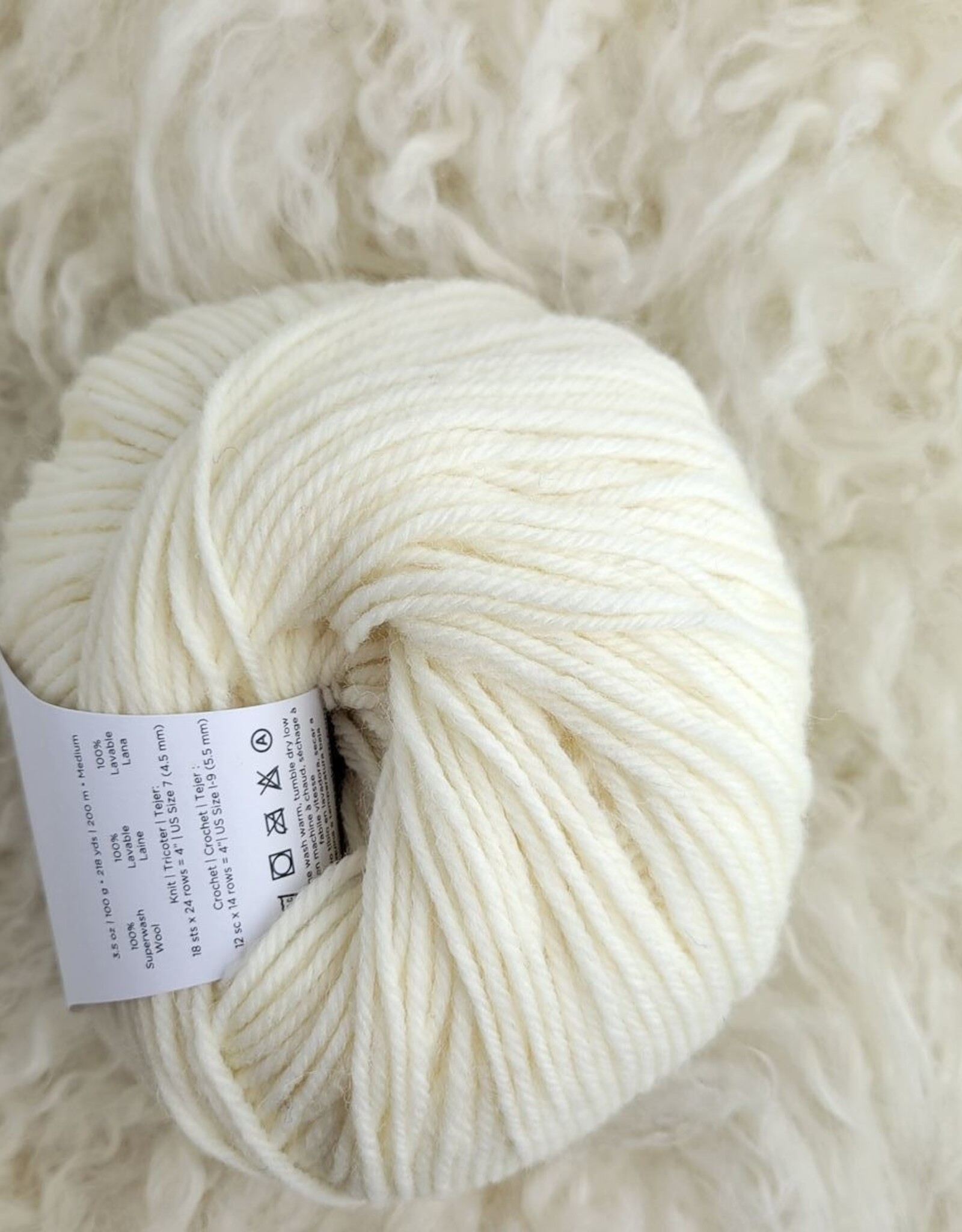 Universal Yarns Deluxe Worsted SW 100g 728 pulp