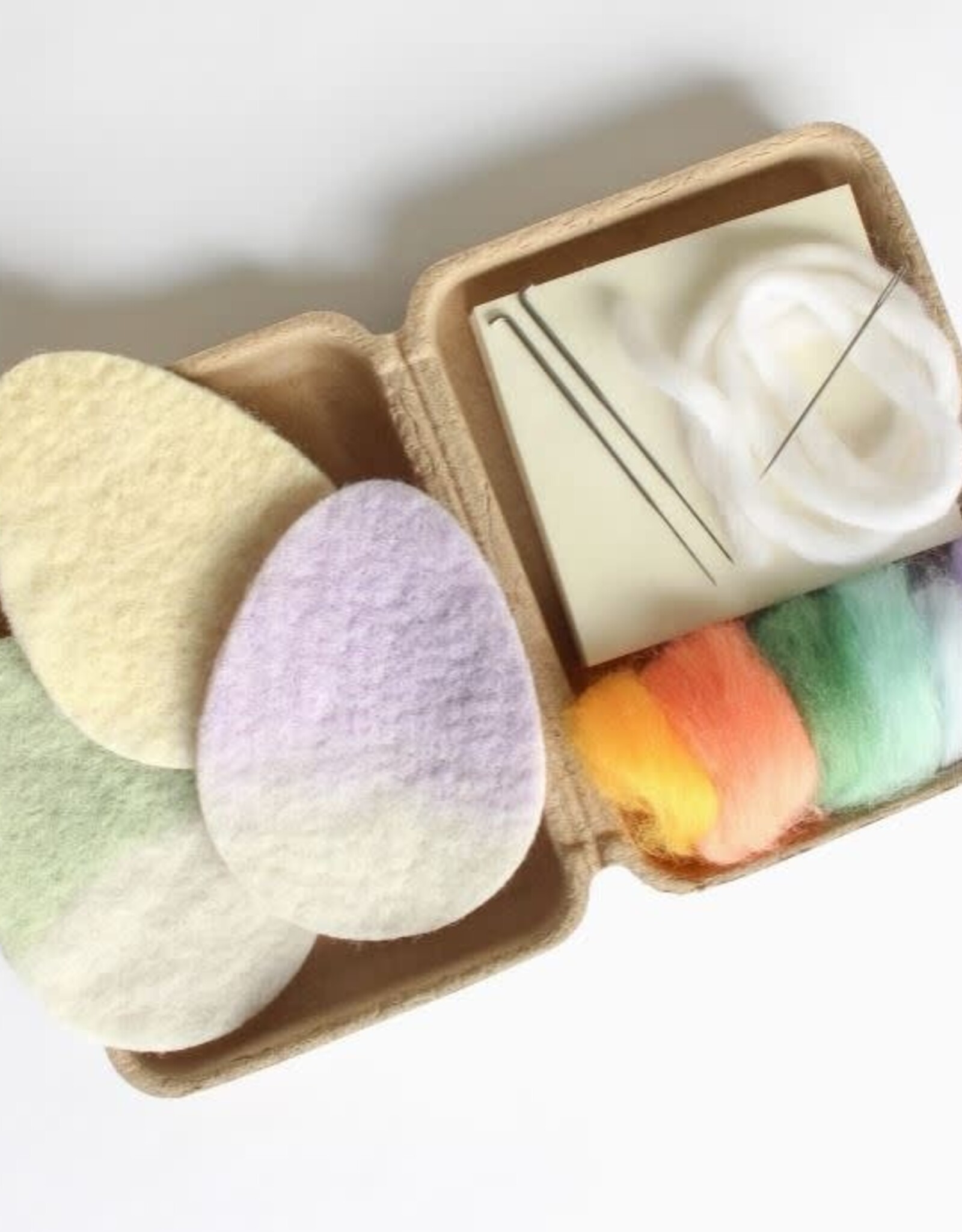 Sheep Creek Studio KIT needle felt - easter egg