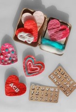 Sheep Creek Studio KIT needle felt - mini hearts
