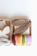Sheep Creek Studio KIT needle felt - moth