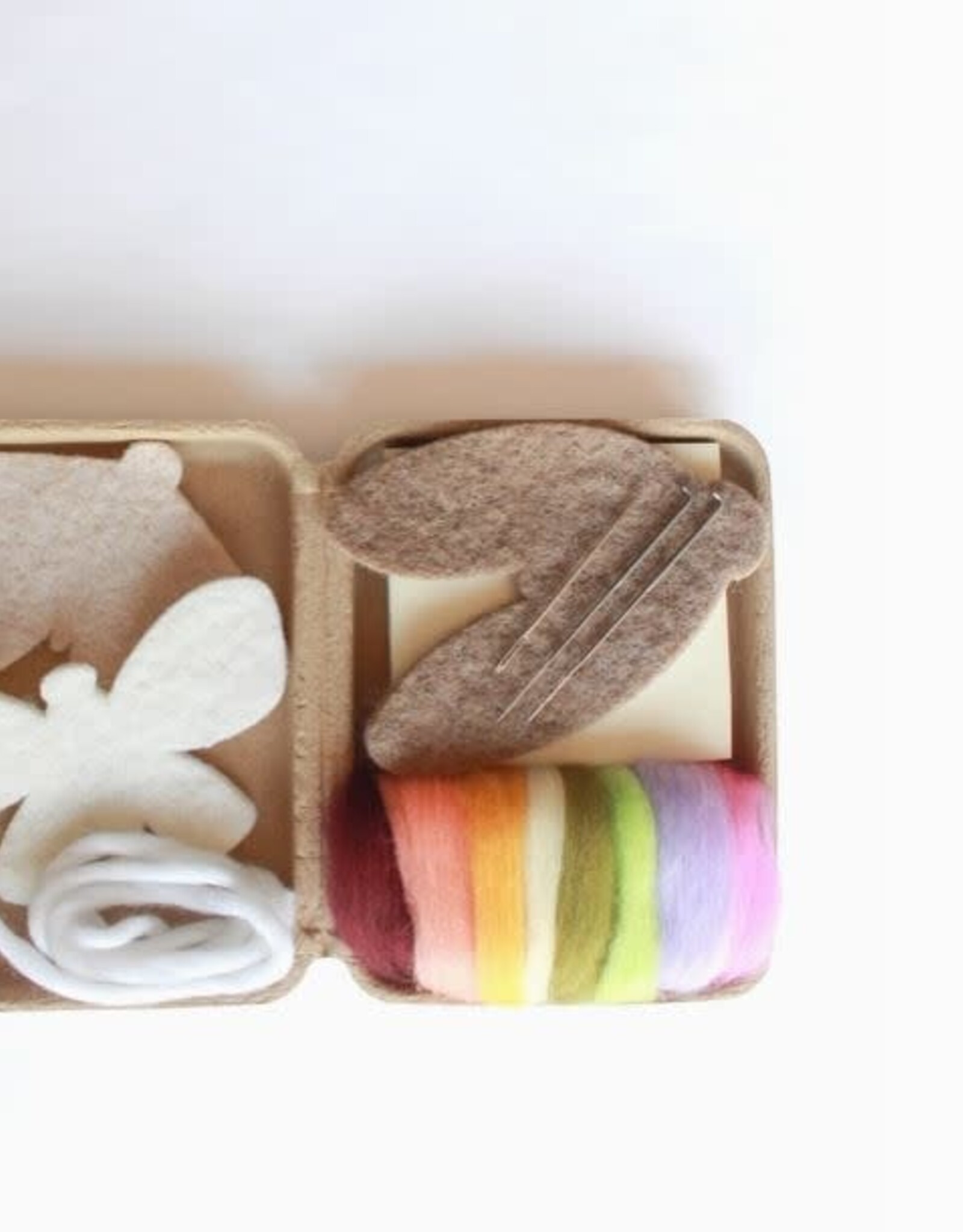 Sheep Creek Studio KIT needle felt - moth