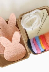 Sheep Creek Studio KIT needle felt - pink mini bunny