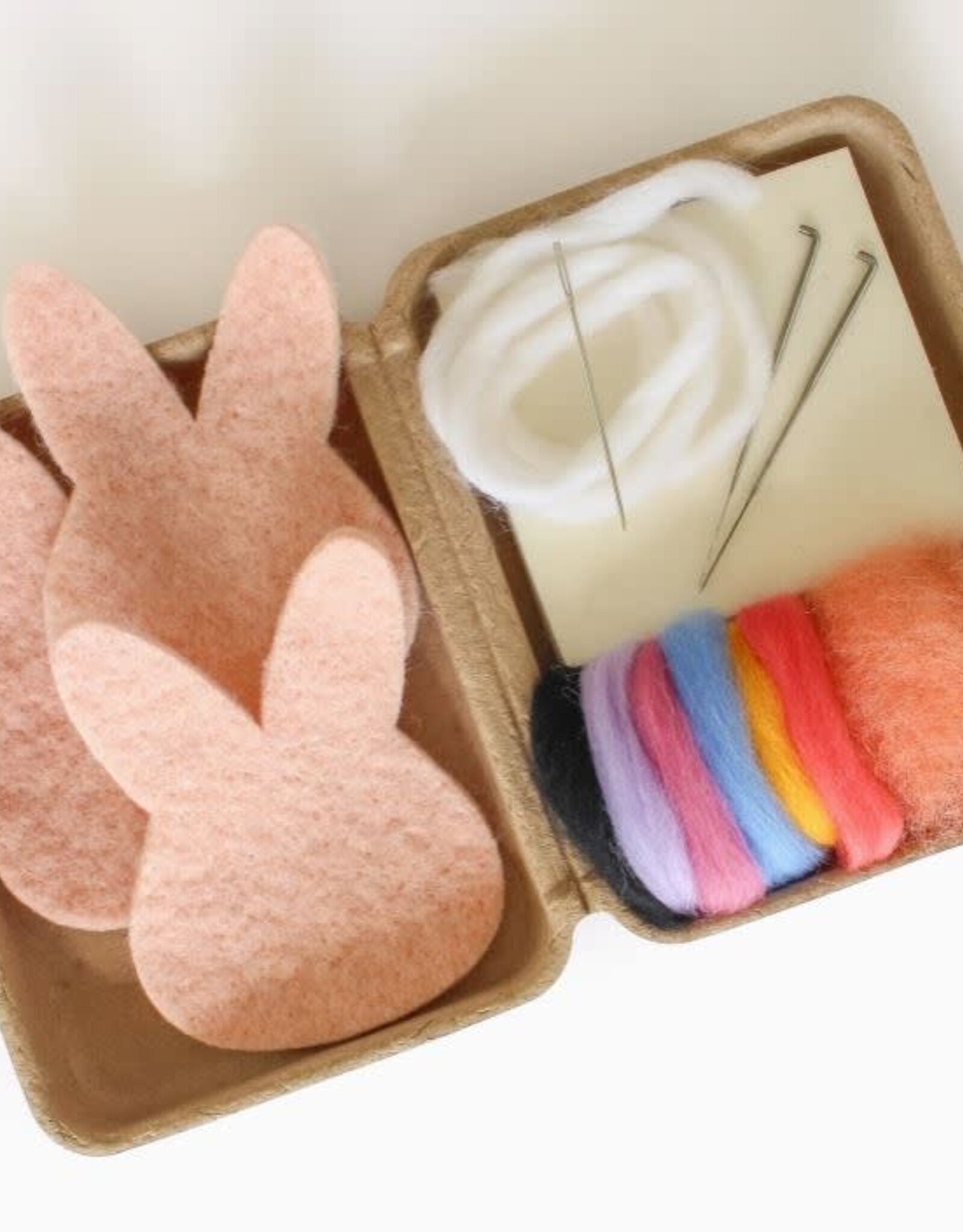 Sheep Creek Studio KIT needle felt - pink mini bunny
