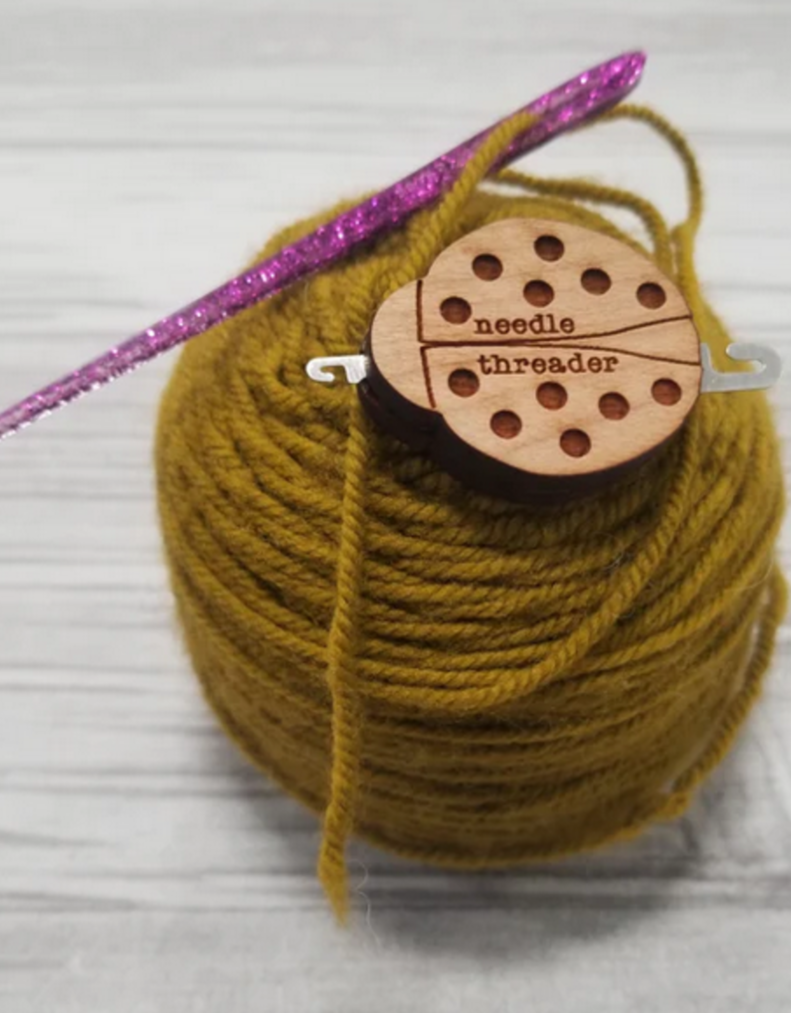 Katrinkles Ladybug Needle Threader