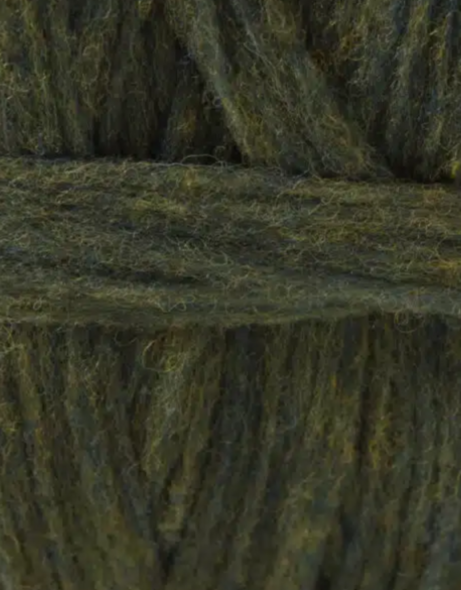 Custom Woolen Mills Prairie Wool 8 oz bulky pencil roving #24H2 New Moss Green Heather