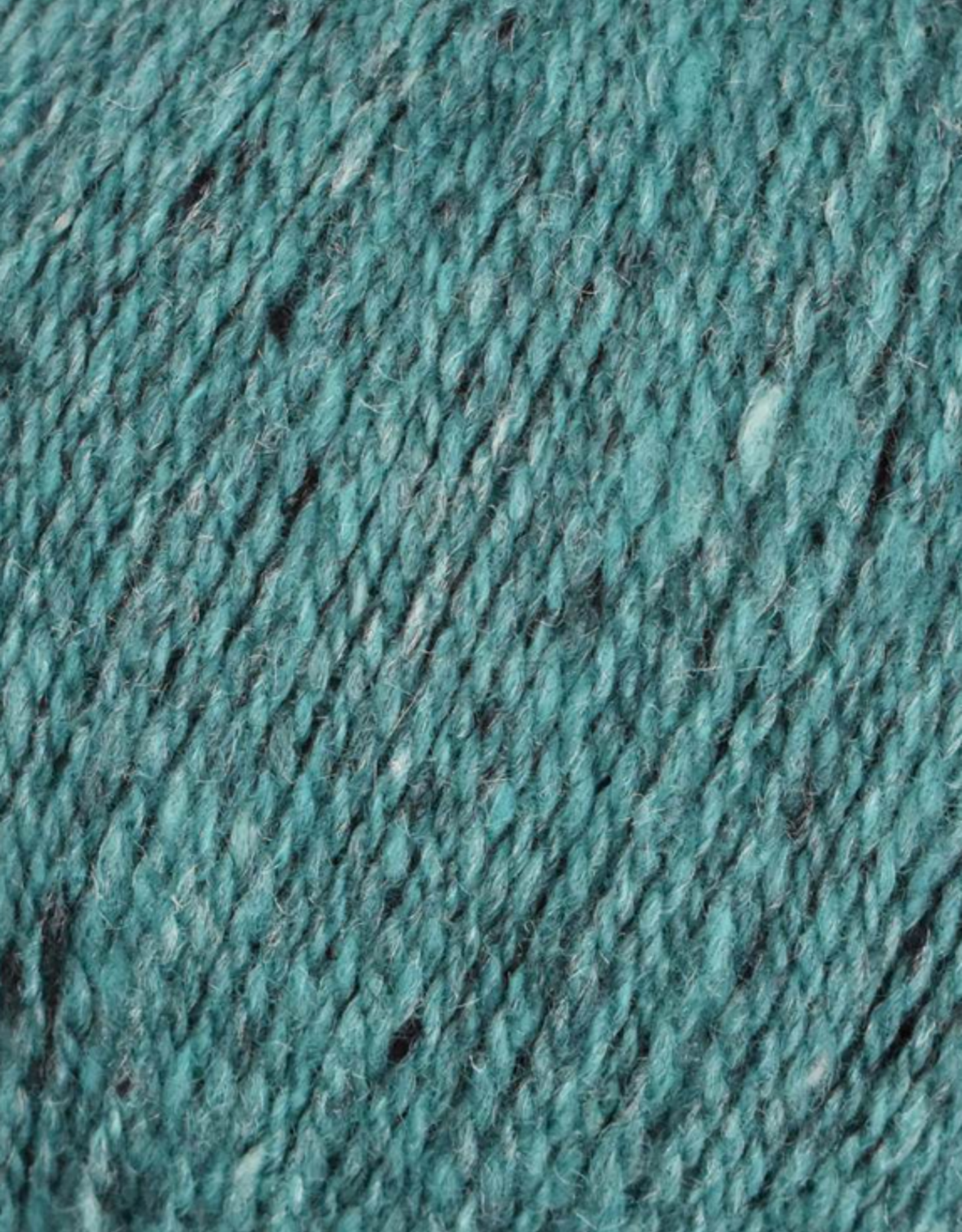 Queensland Kathmandu Fingering 100g #28 Bottle