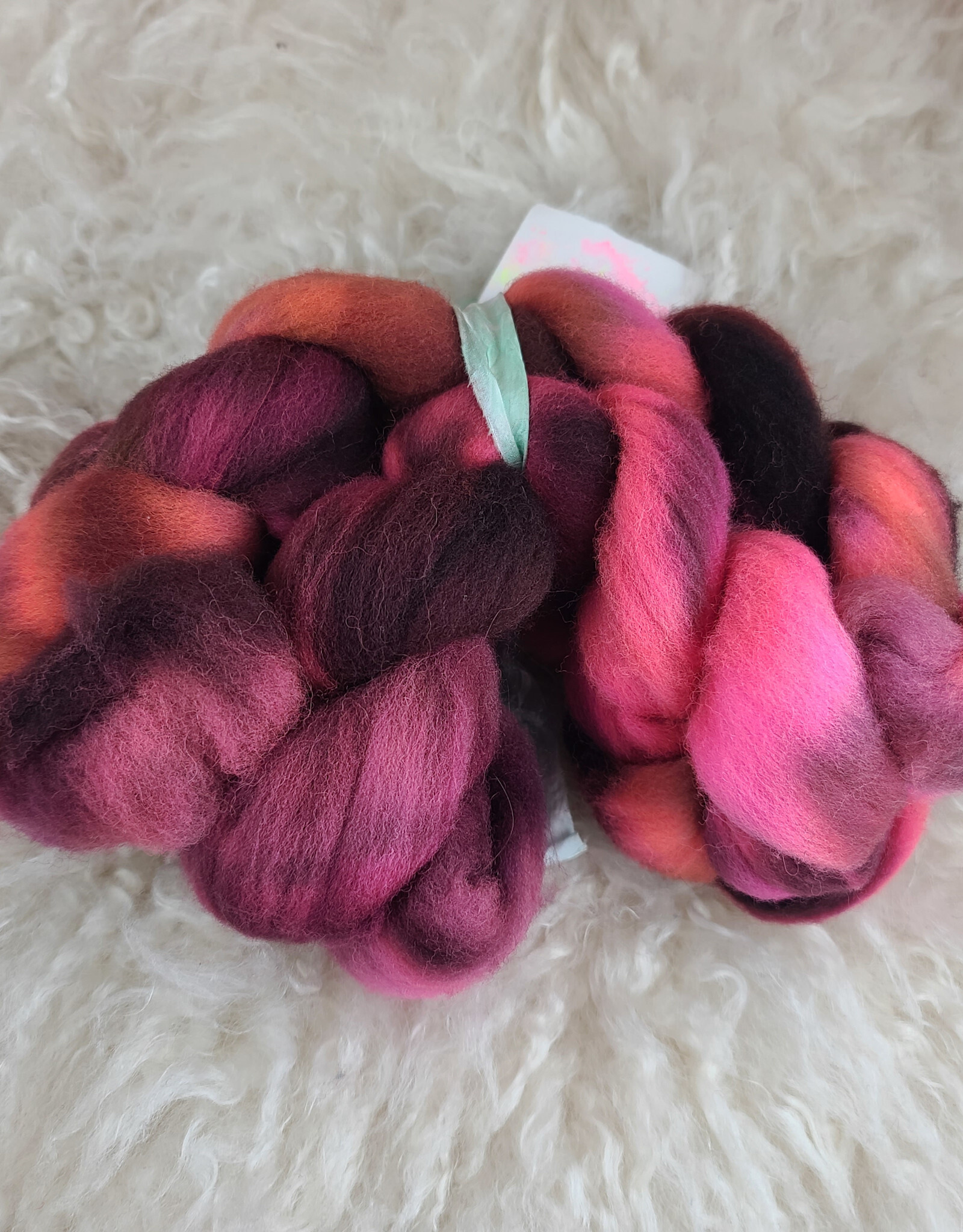 A Woolly Nest Domestic Wool Top