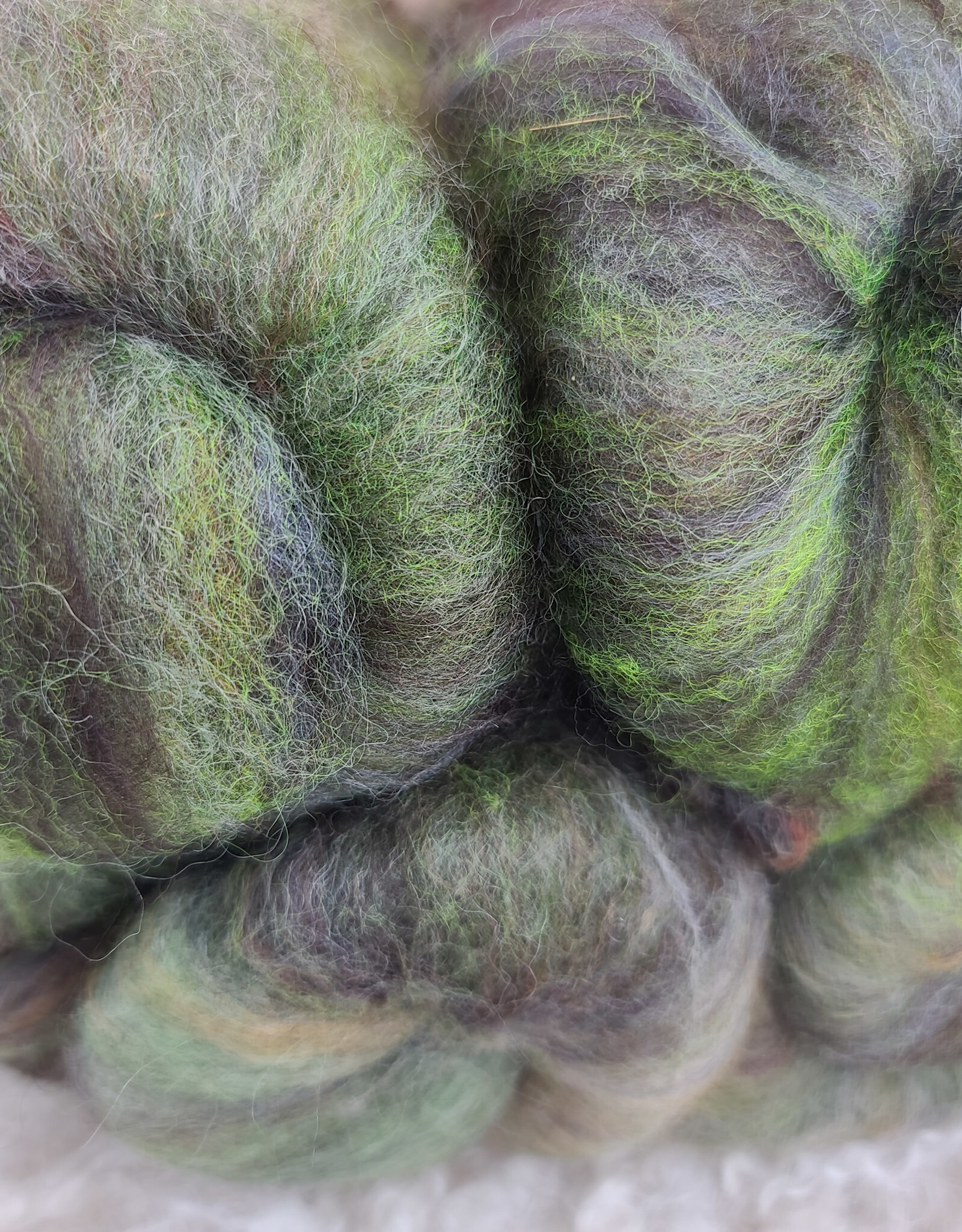A Woolly Nest 4oz Batts Dark Green