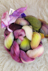 A Woolly Nest A Woolly Nest Domestic Wool Top Blues