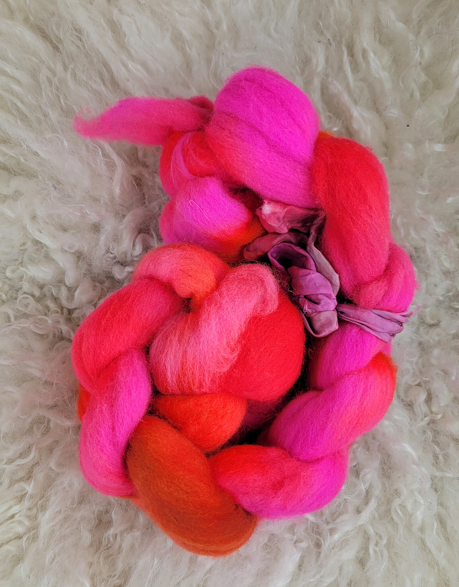 A Woolly Nest A Woolly Nest Domestic Wool Top Blues