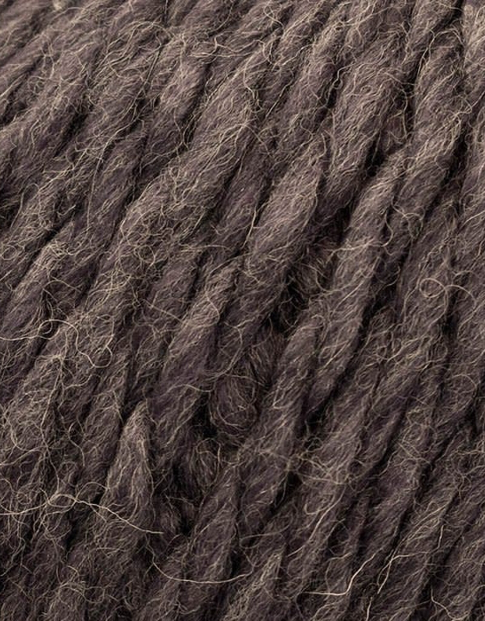 Universal Yarns Be Wool  104 Jupiter
