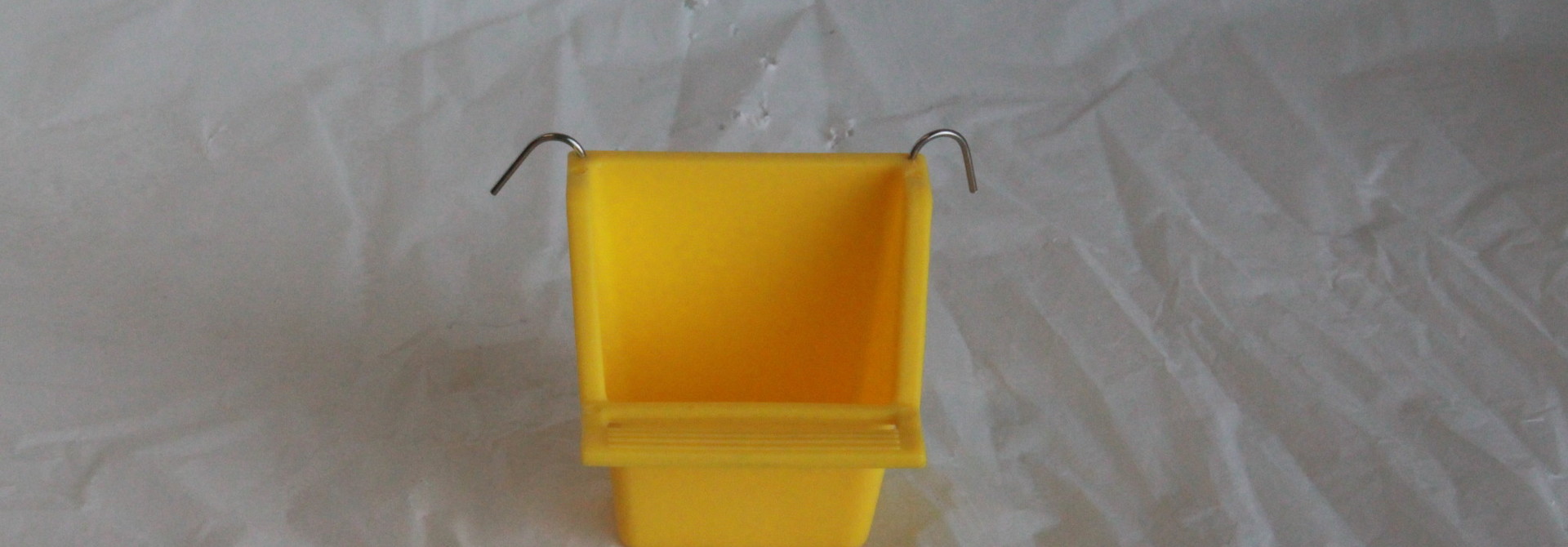 High Back Cup w/ Perch - Small