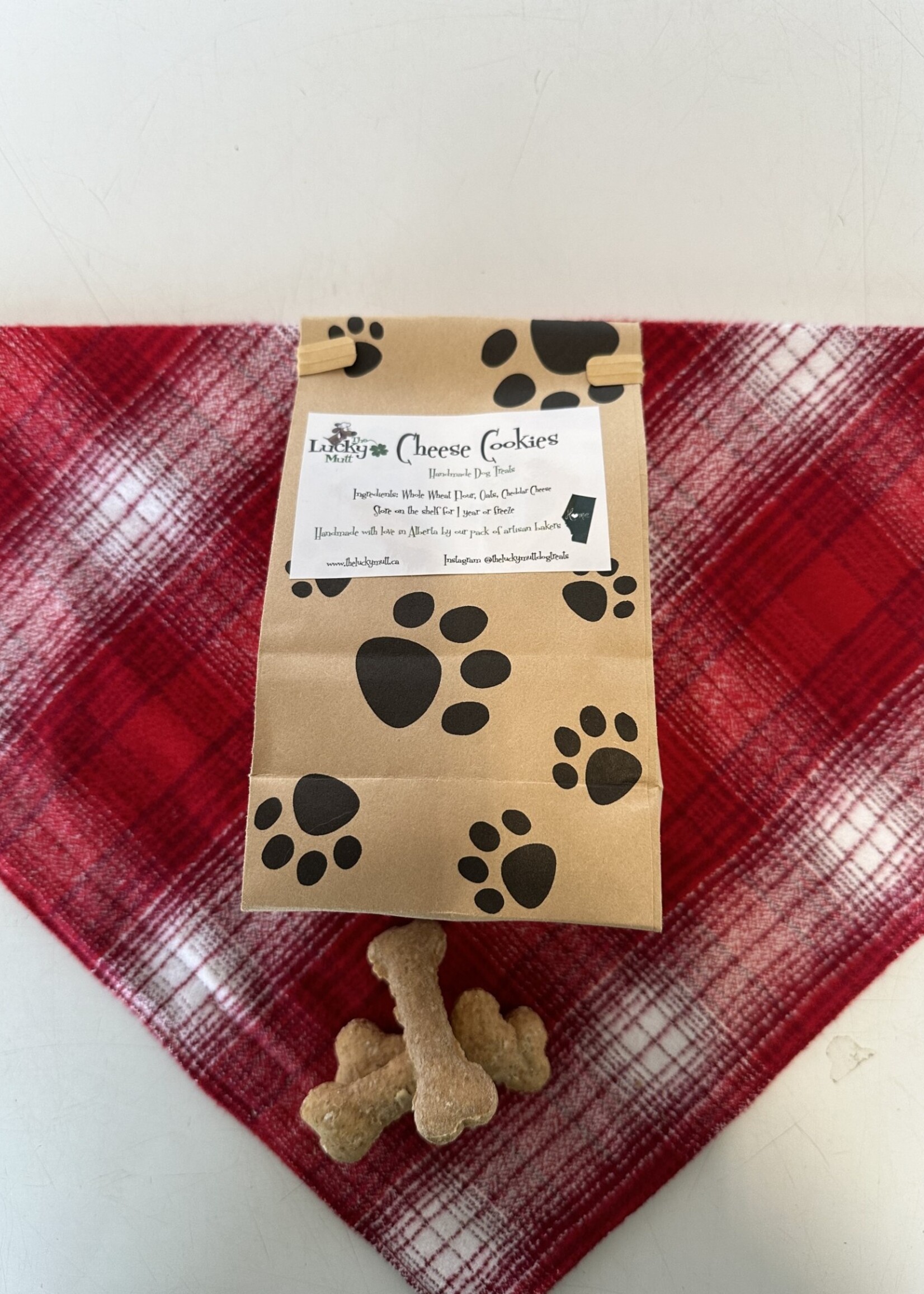 Lucky Mutt The Lucky Mutt Cheese Bones - Small