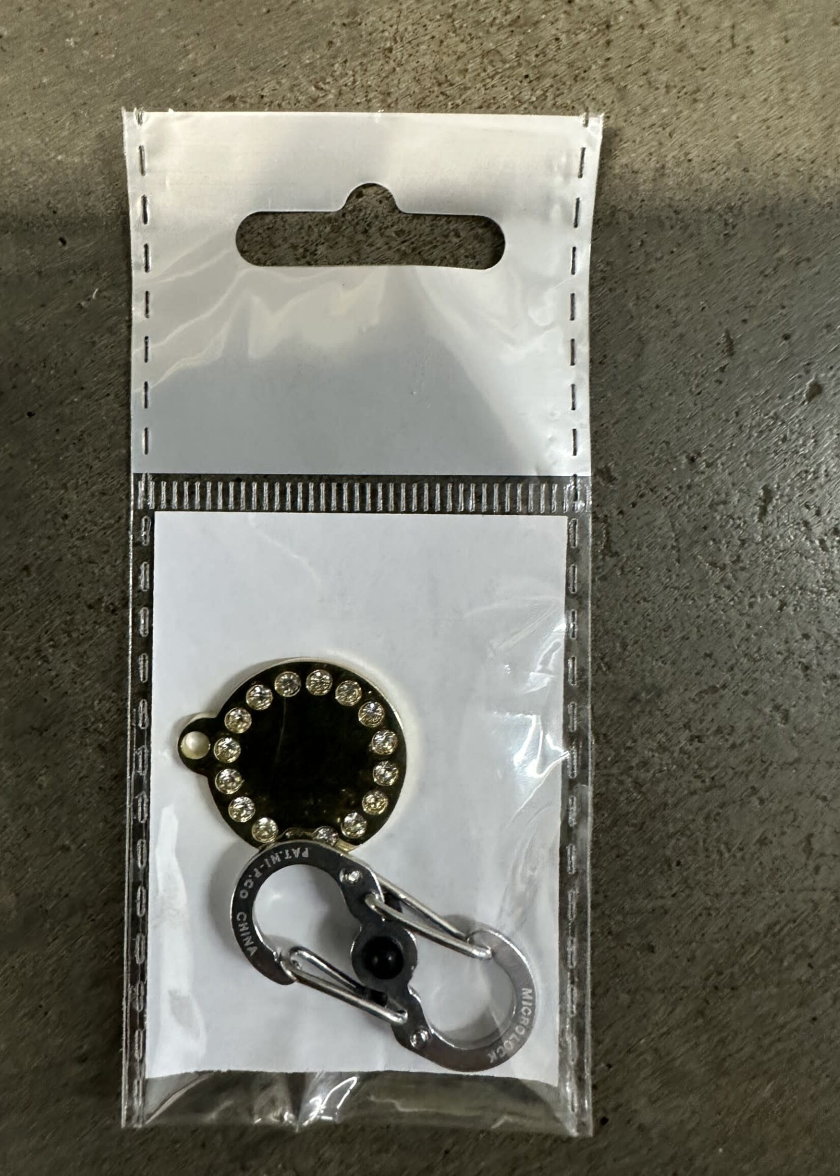 Retail Advantage Dog Tag - Dazzle