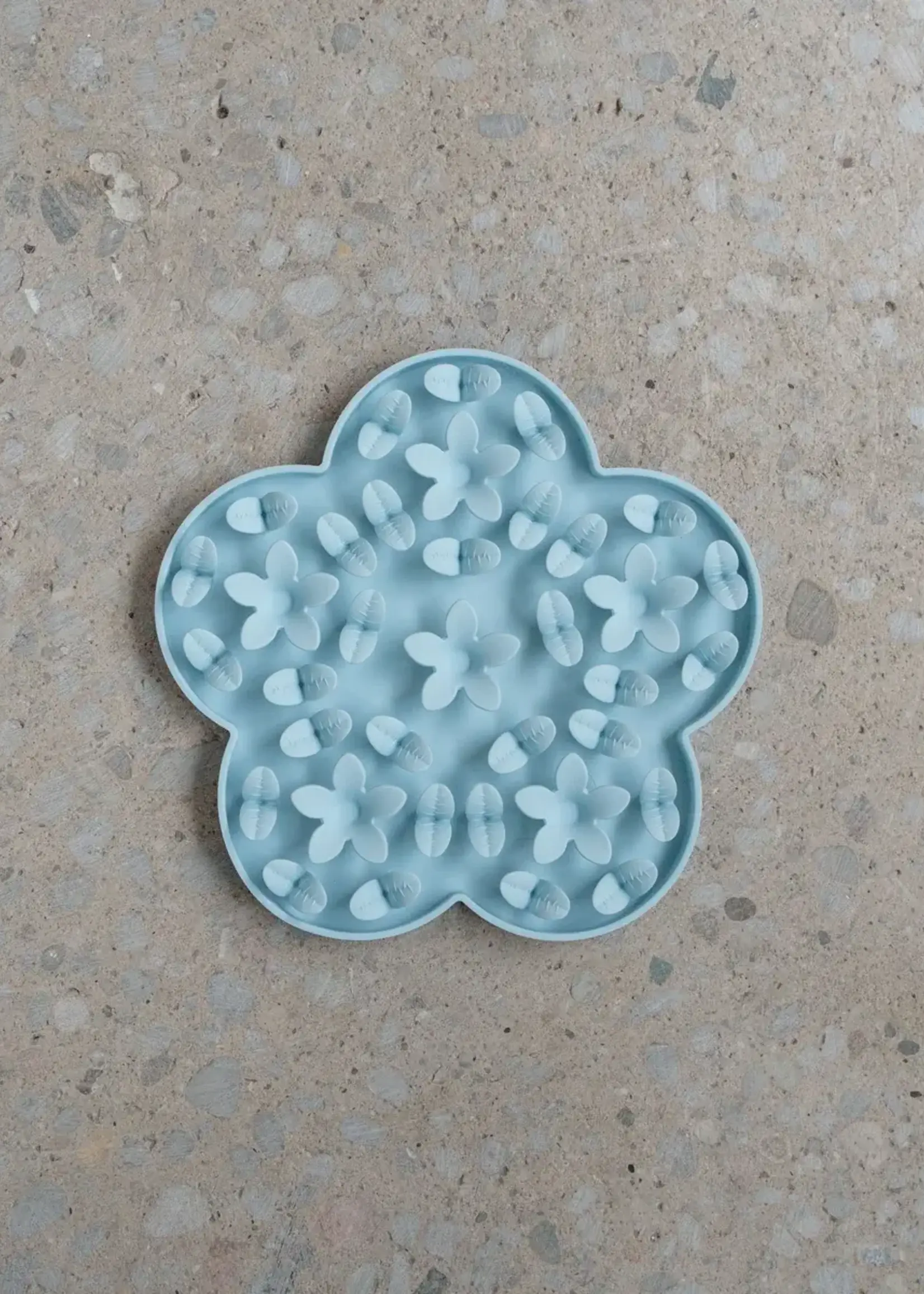 DexyPaws Dexypaws Dog Enrichment Snuffle Mat Flower Sky Blue