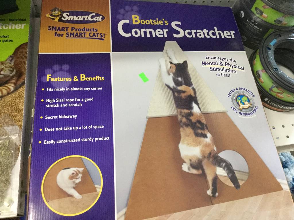 Bootsie S Corner Scratcher Tracker S Pet Supply