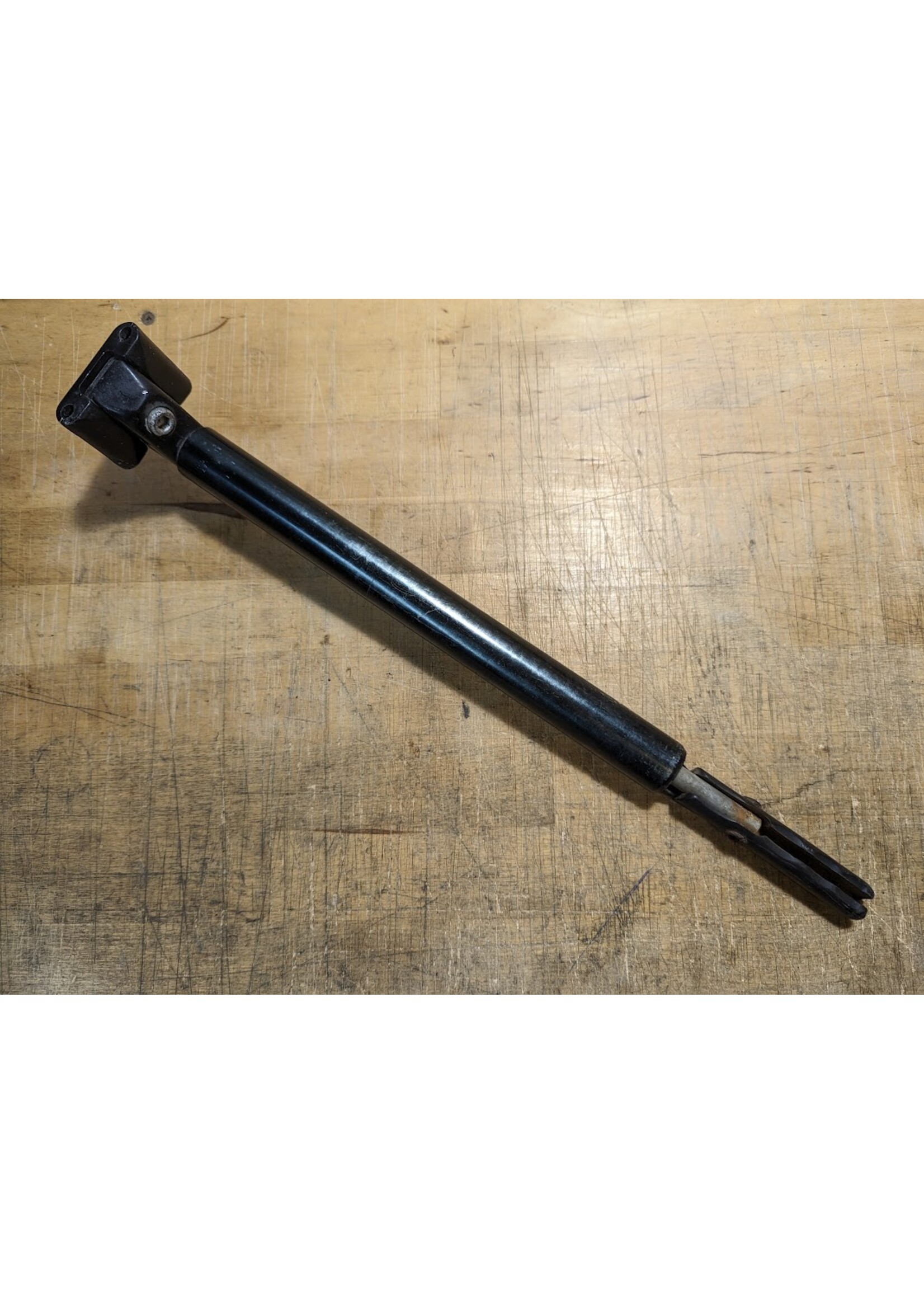 ODYSSEY Aerator 27.2mm Seatpost with built in pump!