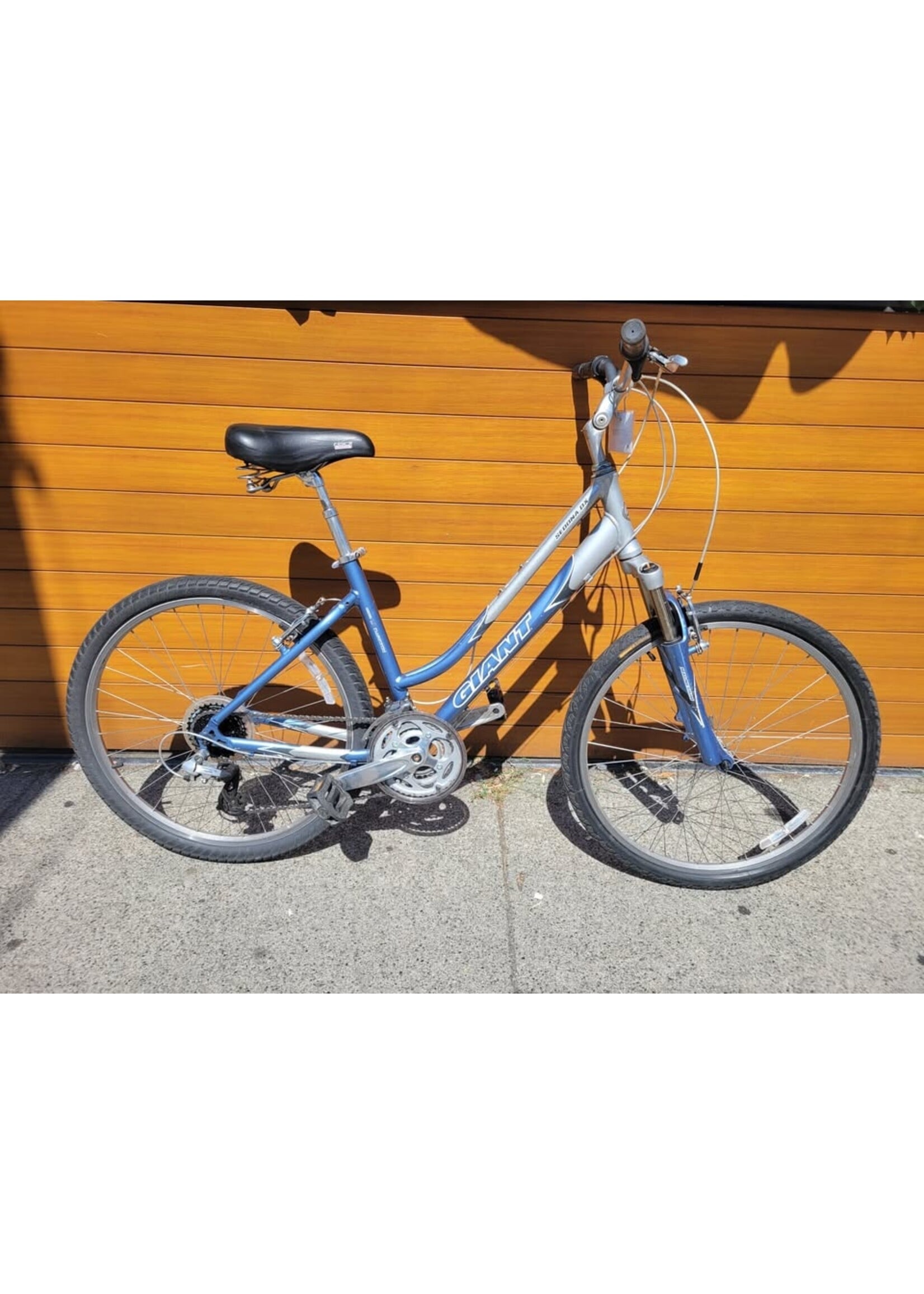 USED BIKE  Giant Sedona DX - 17" Blue