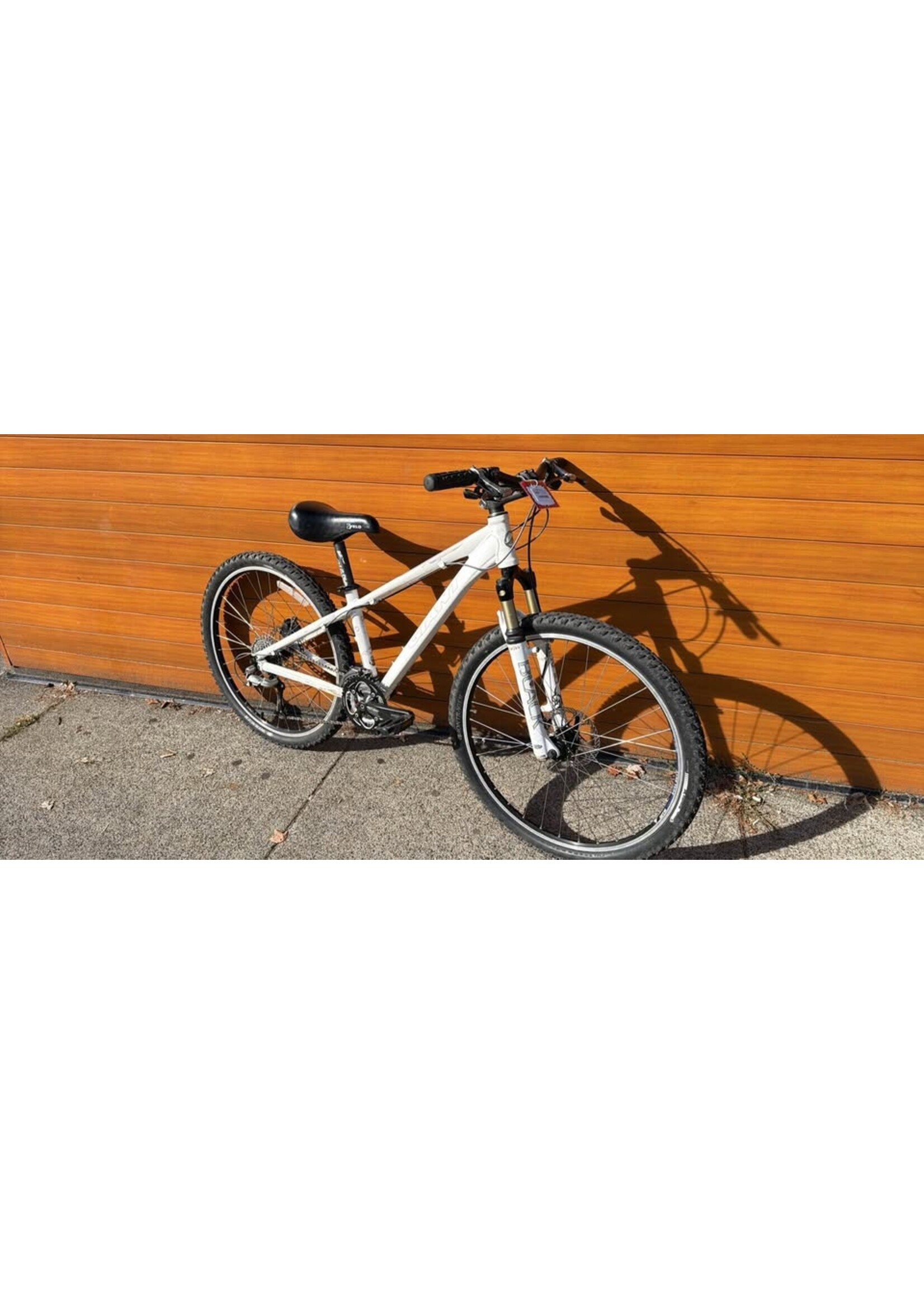USED BIKE Giant Iguana Hardtail 14" - White