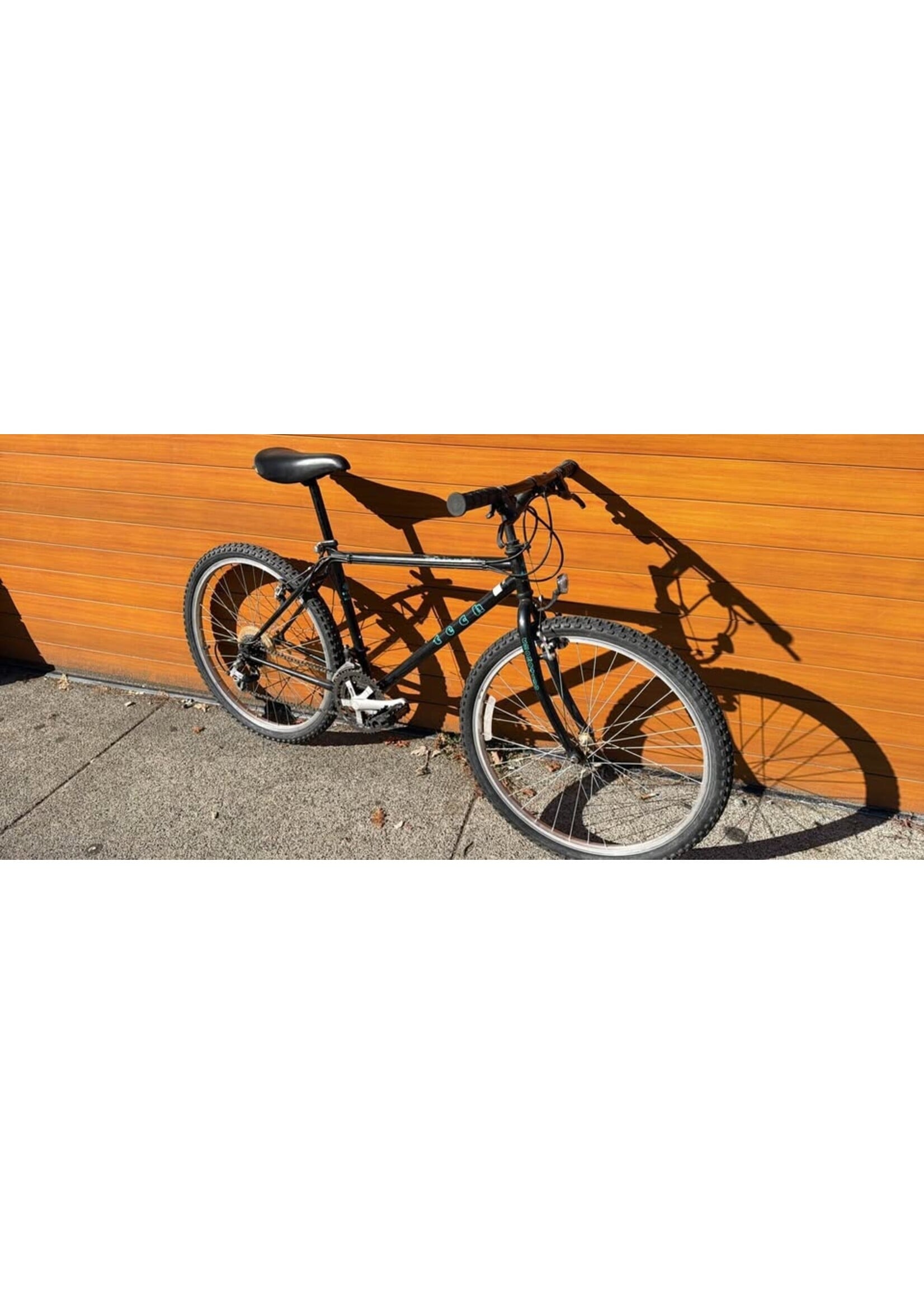 USED BIKE Tech Badlands Hybrid 18" - Black