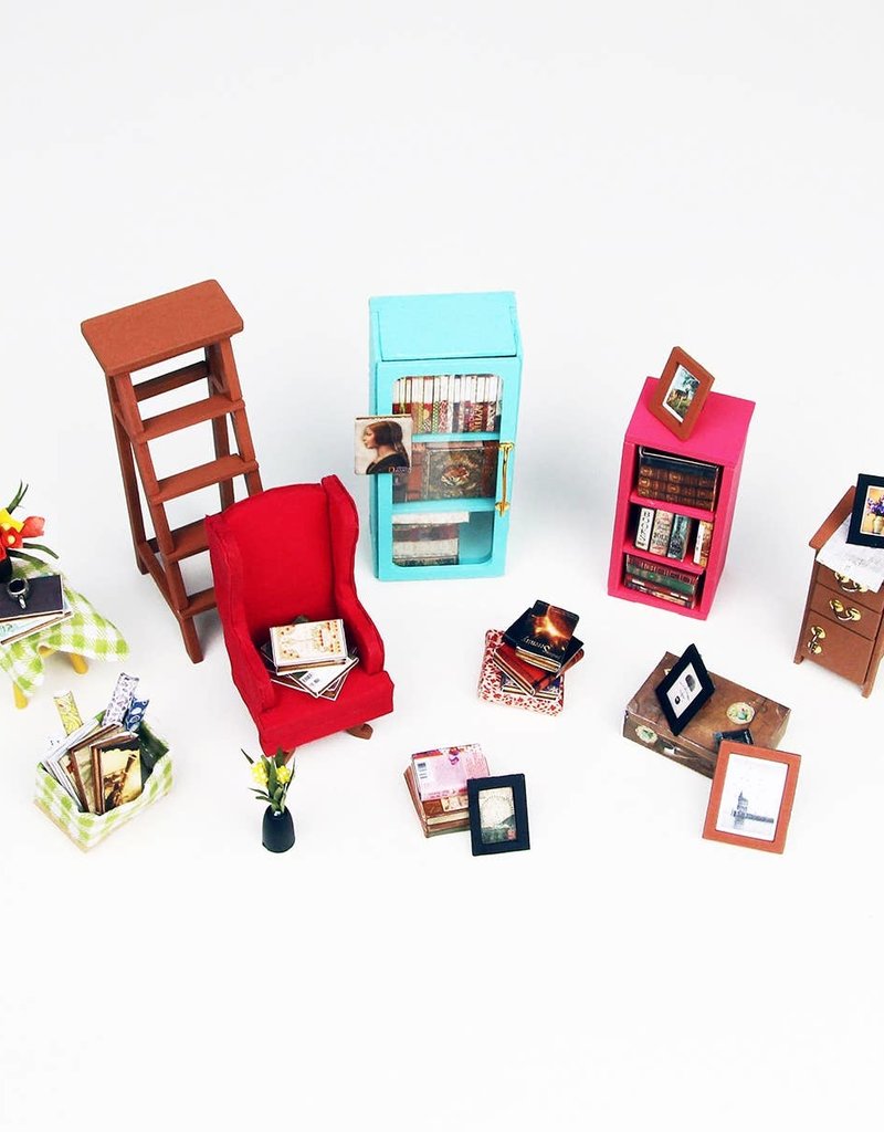 Hands Craft Miniature Dollhouse Kit Sam's Study