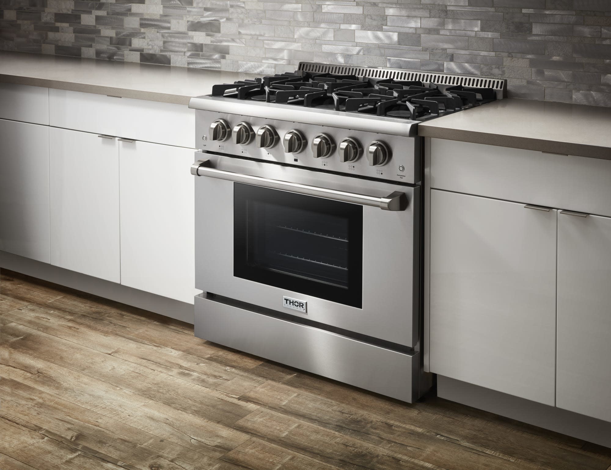 Thor Kitchen 36 5 2 Cu Ft Oven Dual Fuel Range In Stainless Steel Smart Buy Appliance Outlet