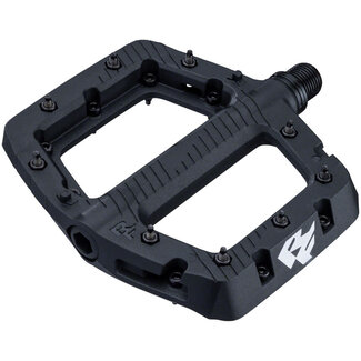 RACE FACE Chester Pedals - Platform, Composite, 9/16", Small, Black