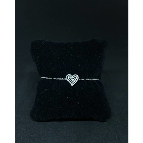 Amour 18k White Gold 0.25ct Heart Bracelet Amour 18k White Gold 0.25ct Heart Bracelet