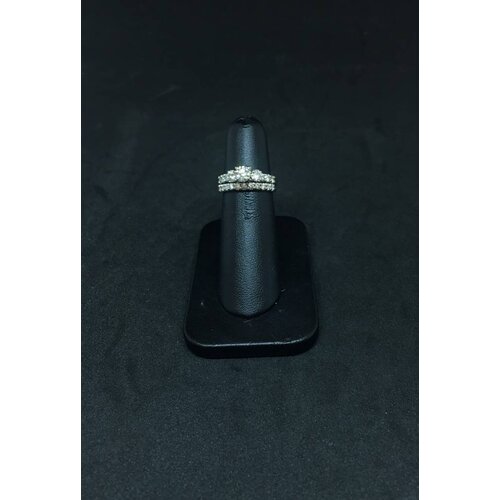 Amour 14k White Gold 1.37ct Wedding Set Amour 14k White Gold 1.37ct Wedding Set