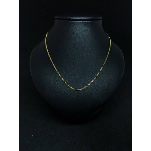 Amour 24" 18k Yellow Gold Curb Link Chain Amour 24" 18k Yellow Gold Curb Link Chain