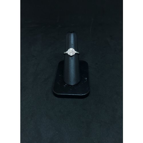 Amour 14k White Gold 0.75ct Engagement Ring Amour 14k White Gold 0.75ct Engagement Ring