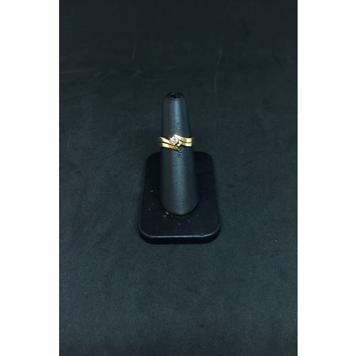 Amour 14k Yellow Gold 0.11ct Wedding Set Amour 14k Yellow Gold 0.11ct Wedding Set