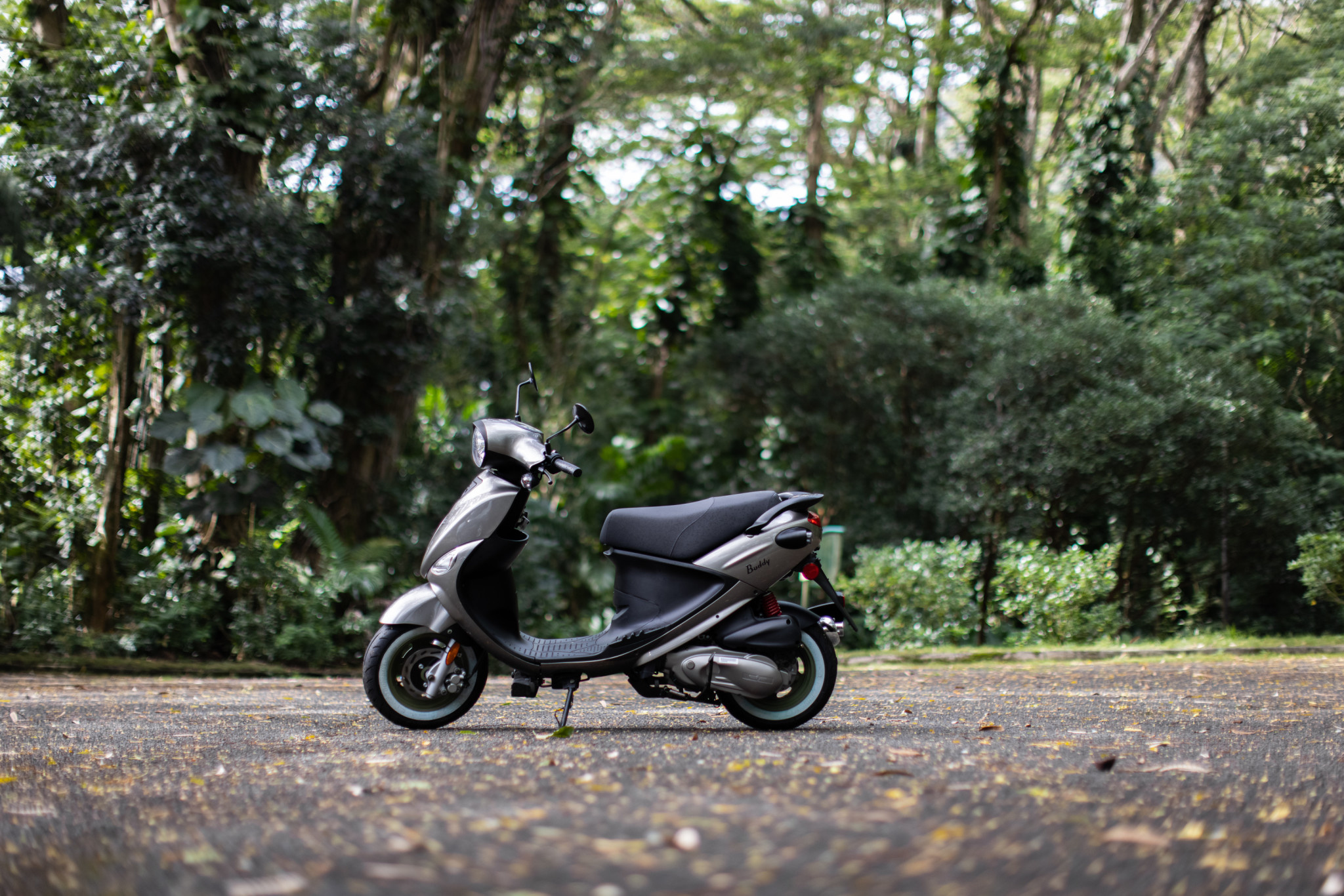 2021 Gloss Titanium Genuine Buddy 170i - Hawaiian Style Sales