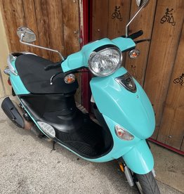 Genuine Scooters 2020 TurquoiseGenuine Buddy 50cc Moped (#B-79)
