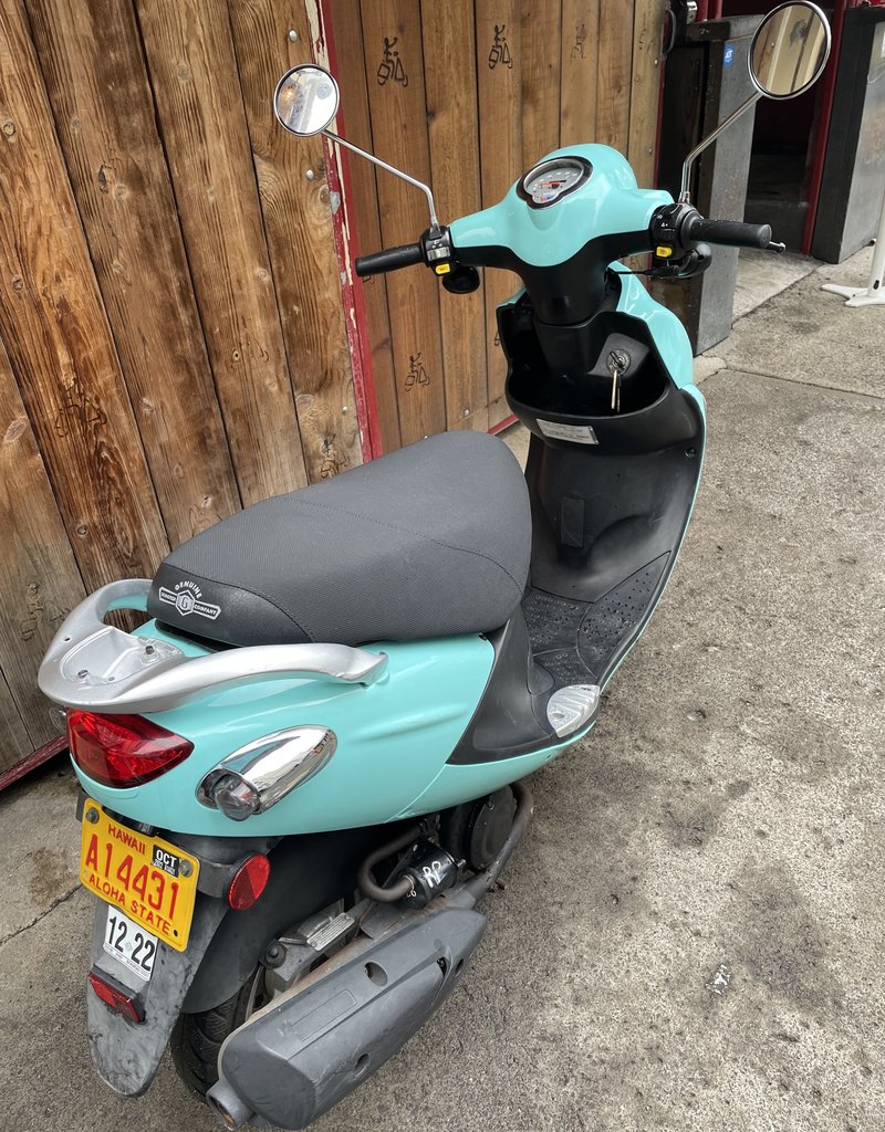 Genuine Scooters 2020 Turquoise Genuine Buddy 50cc Moped (#B-77)