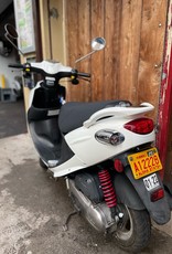 Genuine Scooters 2020 White Genuine Buddy 50cc Moped (#54) *B.F.