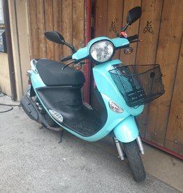 Genuine Scooters 2022 Turquoise Buddy 50cc Moped (#B-38)