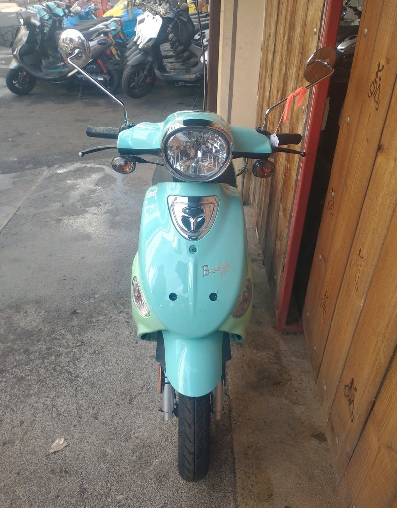 Genuine Scooters 2022 Turquoise Buddy 50cc Moped (#B-40)