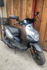 Genuine Scooters 2022 Silver Genuine Roughhouse 50cc Moped B.B.