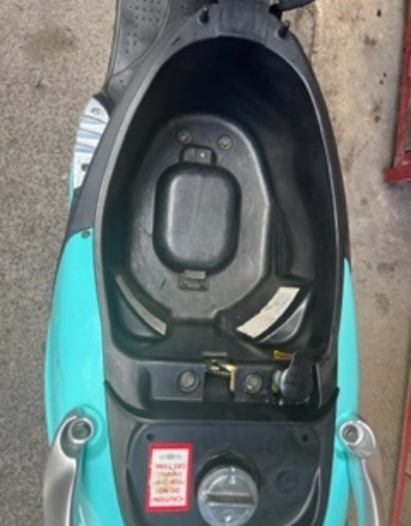 Genuine Scooters 2022 Turquoise Buddy 50cc Moped (#B-63)