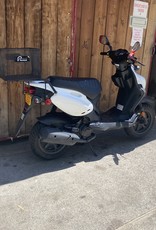 Genuine Scooters 2022 White Genuine Roughhouse 50cc Moped (R-91) Buy back