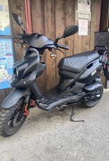 Genuine Scooters 2022 Black Genuine Roughhouse 50cc Moped (B.B4079)