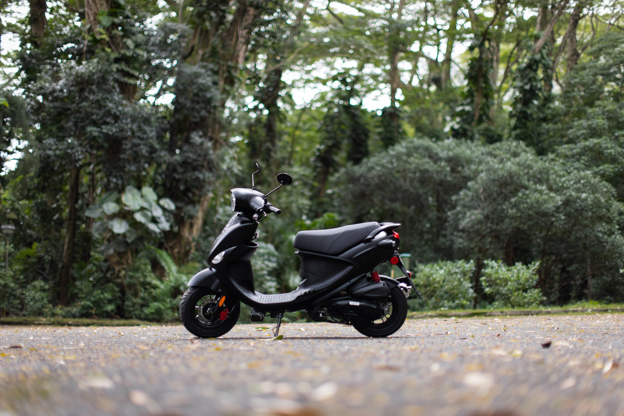 Genuine Buddy International 150 Scooter High-Performance Exhaust – Chrome Finish | 150cc Scooter Upgrade Exhaust System