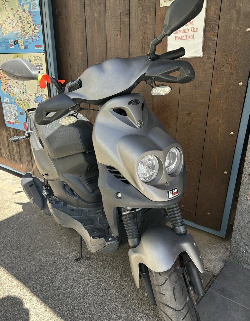 Genuine Scooters 2023 Black Genuine Roughhouse Sport 50cc Moped (LX-52)