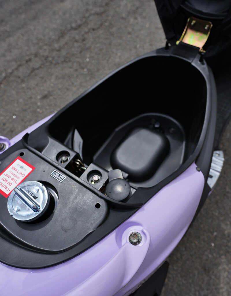 Genuine Scooters 2024 Lavender Genuine Buddy 50cc Moped