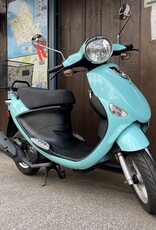 Genuine Scooters 2022 Turquoise Genuine Buddy 50cc Moped (1916)